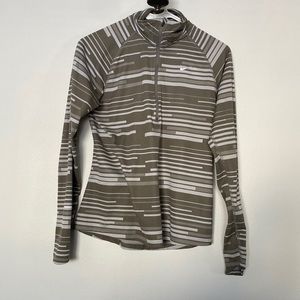 Women’s Nike Running Long Sleeve Size M